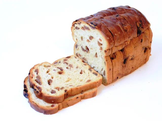 Ambachtelijk Rozijnenbrood